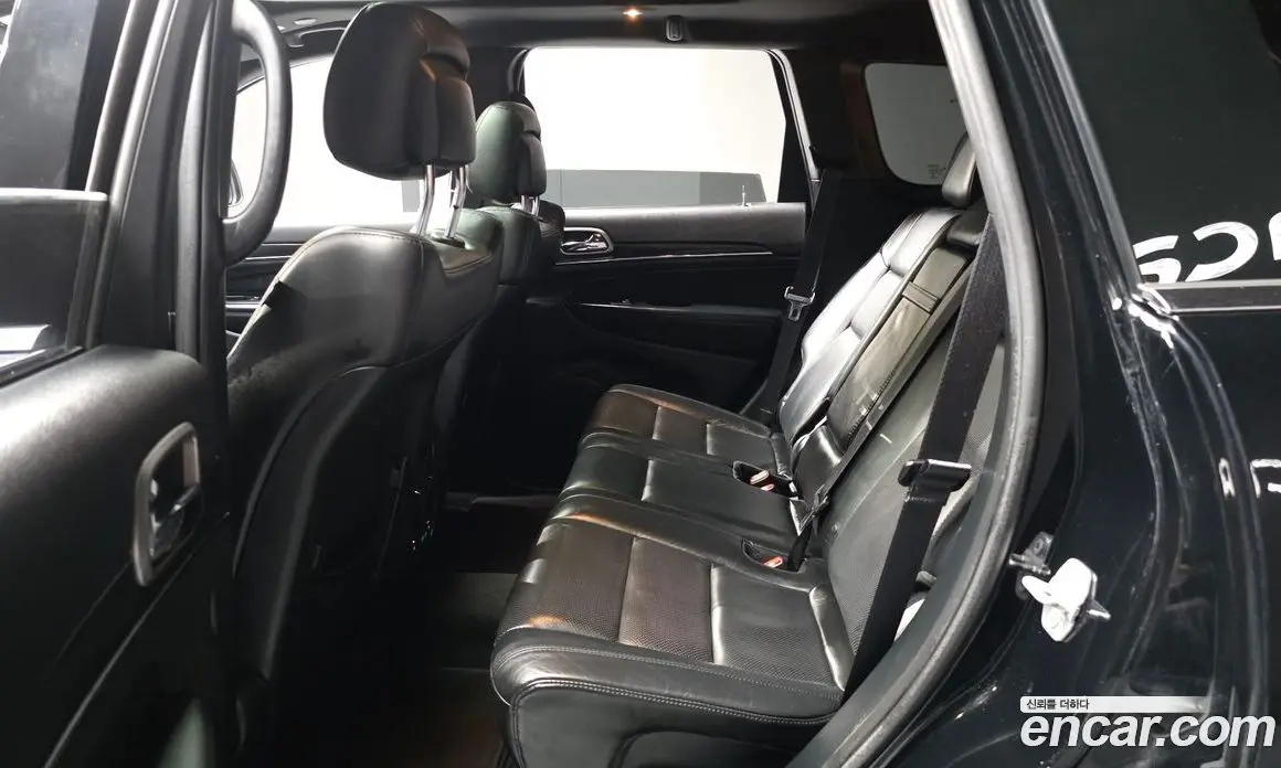Jeep Cherokee 2018 3.6 автомат (гидро), фото 17
