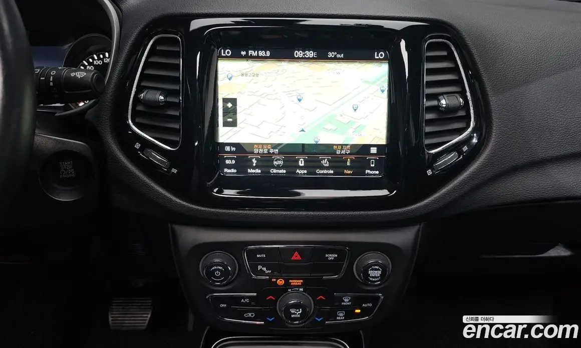 Jeep Compass 2019 2.4 автомат (гидро), фото 19