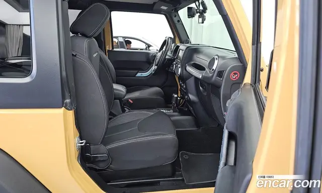 Jeep Wrangler 2014 2.8 автомат (гидро), миниатюра 11