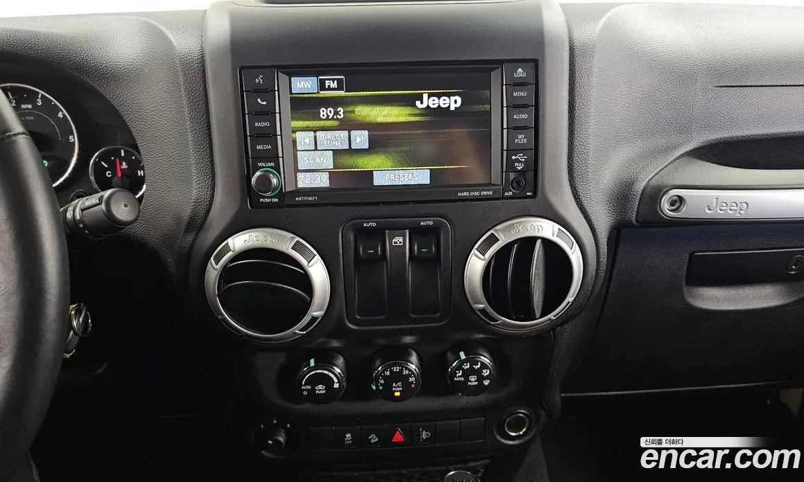 Jeep Wrangler 2014 2.8 автомат (гидро), фото 14