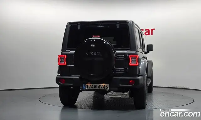 Jeep Wrangler 2021 2.0 автомат (гидро), миниатюра 4