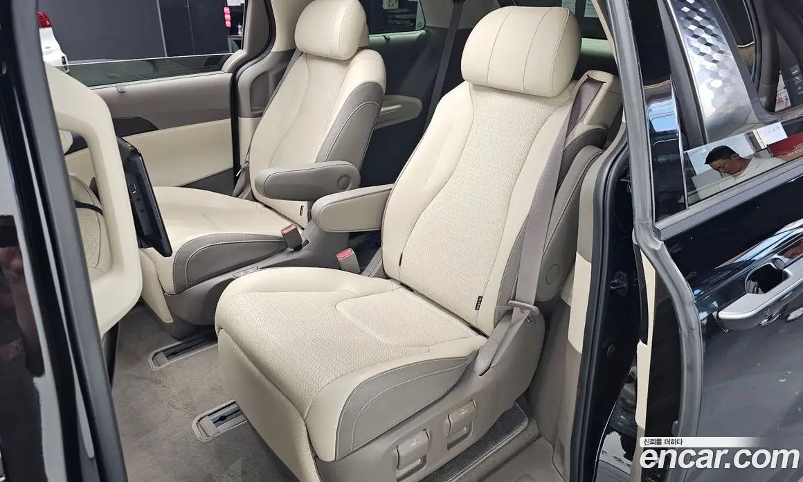 Kia Carnival 2022 3.5 автомат (гидро), фото 17