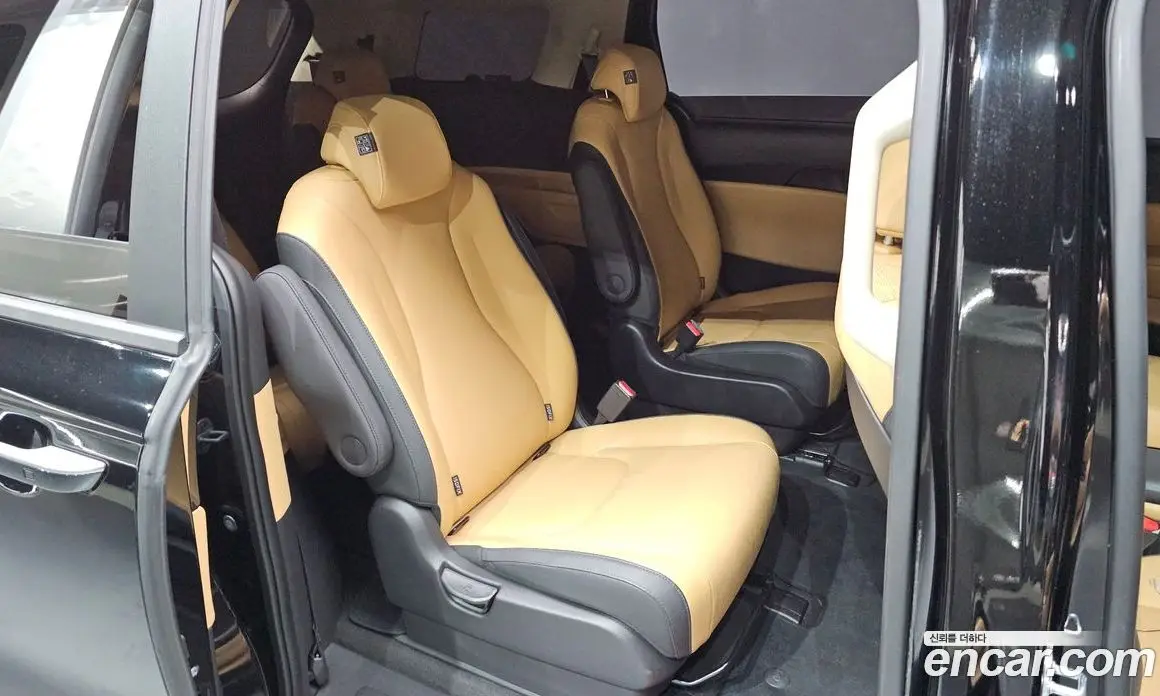 Kia Carnival 2023 2.2 автомат (гидро), фото 18 Kia Carnival 2023 2.2 автомат (гидро), фото 18
