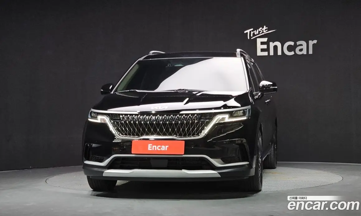 Kia Carnival 2023 2.2 автомат (гидро), фото 3 Kia Carnival 2023 2.2 автомат (гидро), фото 3