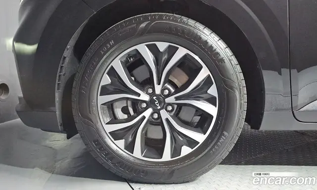 Kia Carnival 2023 2.2 автомат (гидро), миниатюра 5 Kia Carnival 2023 2.2 автомат (гидро), миниатюра 5