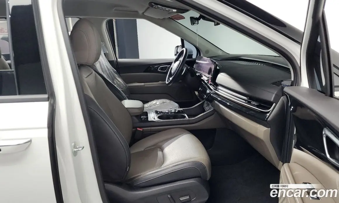 Kia Carnival 2024 3.5 автомат (гидро), фото 16