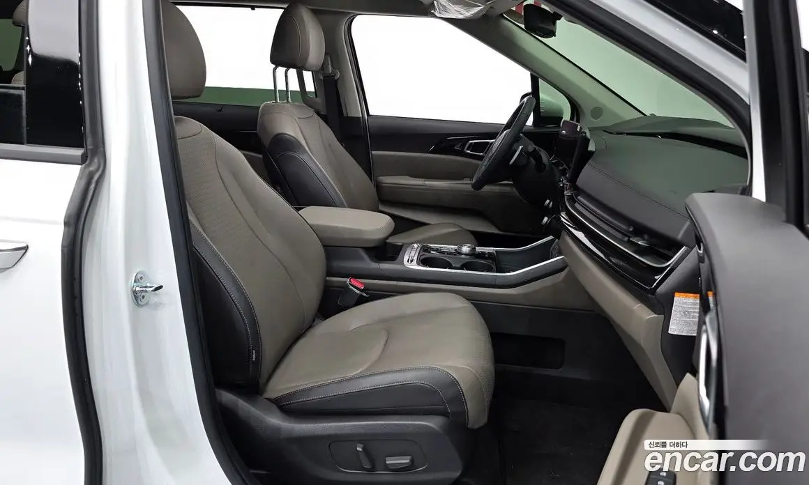 Kia Carnival 2024 1.6 автомат (гидро), фото 16 Kia Carnival 2024 1.6 автомат (гидро), фото 16