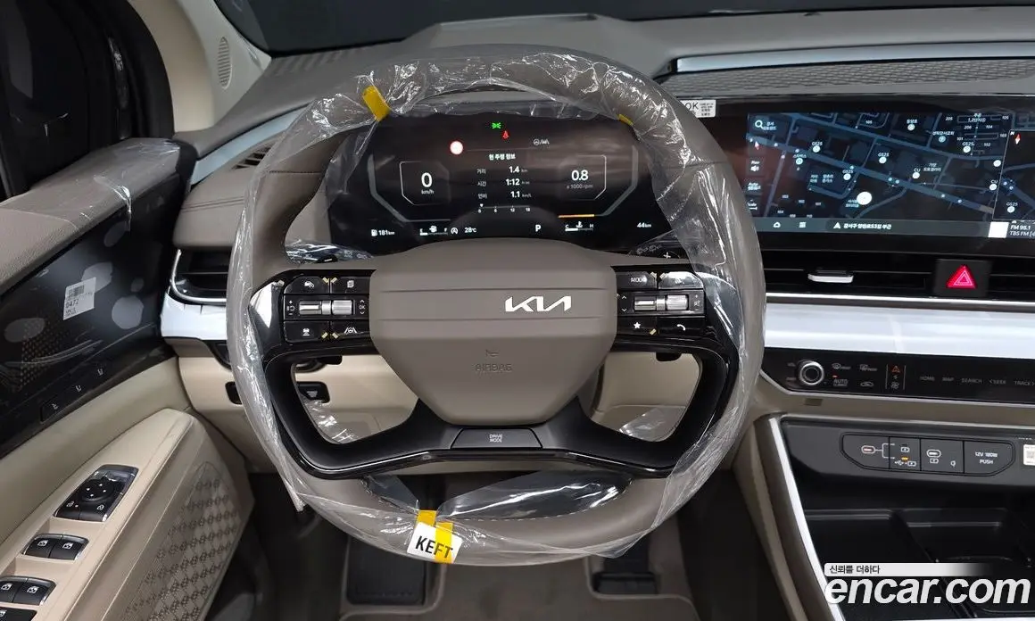 Kia Carnival 2025 2.2 автомат (гидро), фото 13 Kia Carnival 2025 2.2 автомат (гидро), фото 13