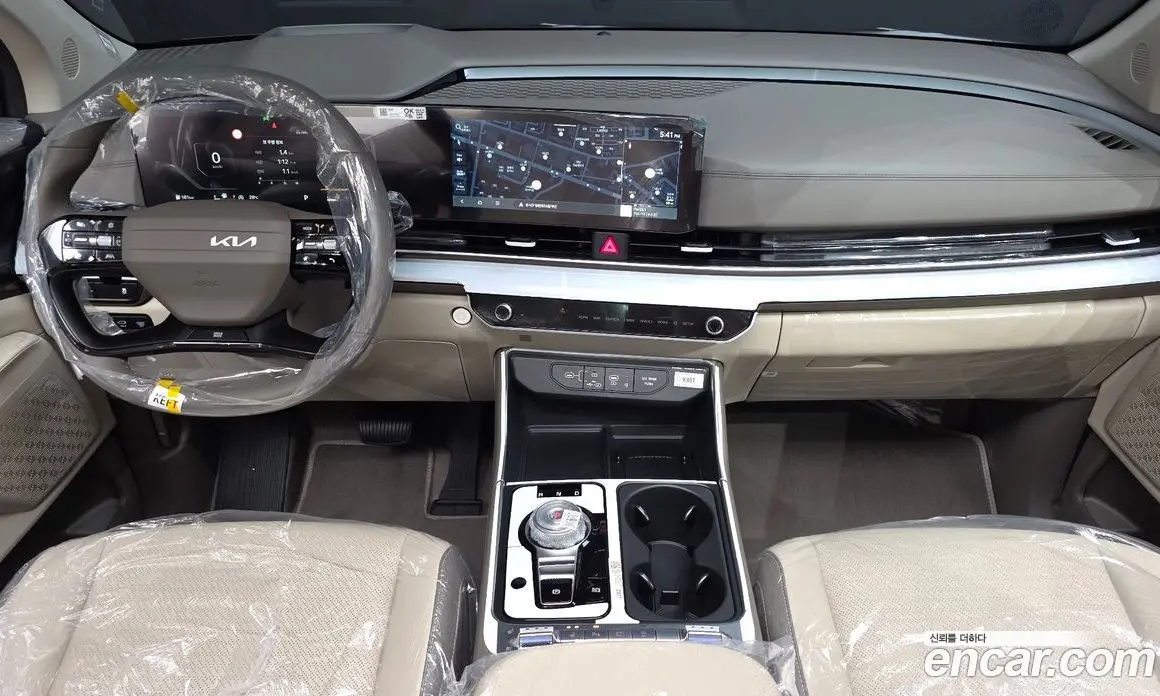 Kia Carnival 2025 2.2 автомат (гидро), фото 7 Kia Carnival 2025 2.2 автомат (гидро), фото 7