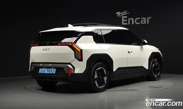 Kia EV3 2024 0.2 автомат (гидро), миниатюра 2 Kia EV3 2024 0.2 автомат (гидро), миниатюра 2