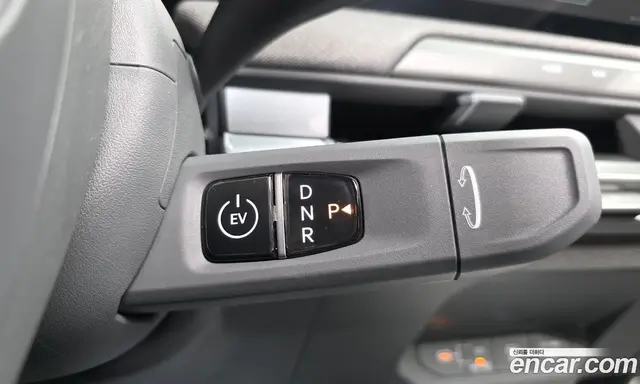 Kia EV3 2024 0.2 автомат (гидро), миниатюра 12