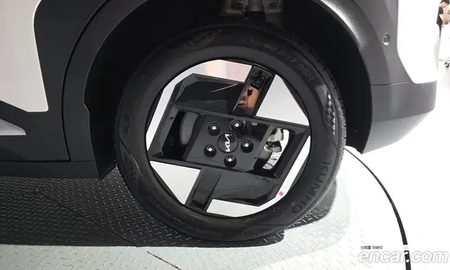 Kia EV3 2024 0.2 автомат (гидро), миниатюра 7 Kia EV3 2024 0.2 автомат (гидро), миниатюра 7