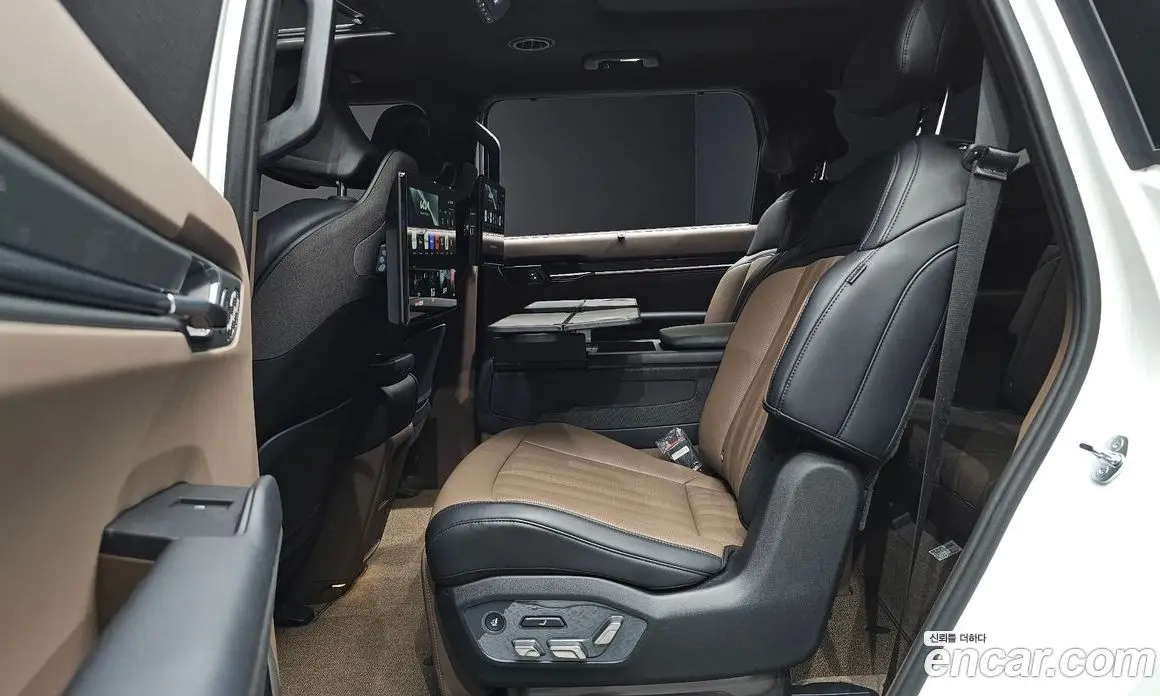 Kia EV9 2024 0.2 автомат (гидро), фото 16