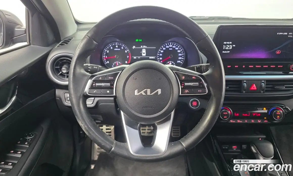Kia K3 2023 1.6 автомат (гидро), фото 19