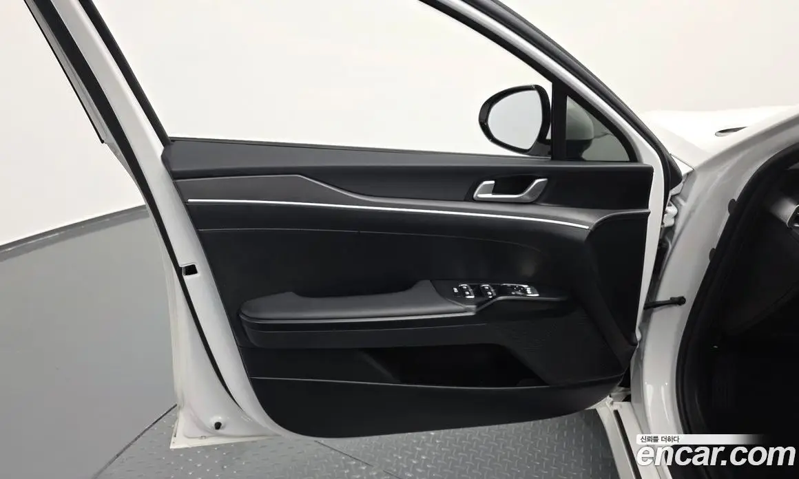 Kia K5 (Optima) 2023 2.0 автомат (гидро), фото 14 Kia K5 (Optima) 2023 2.0 автомат (гидро), фото 14