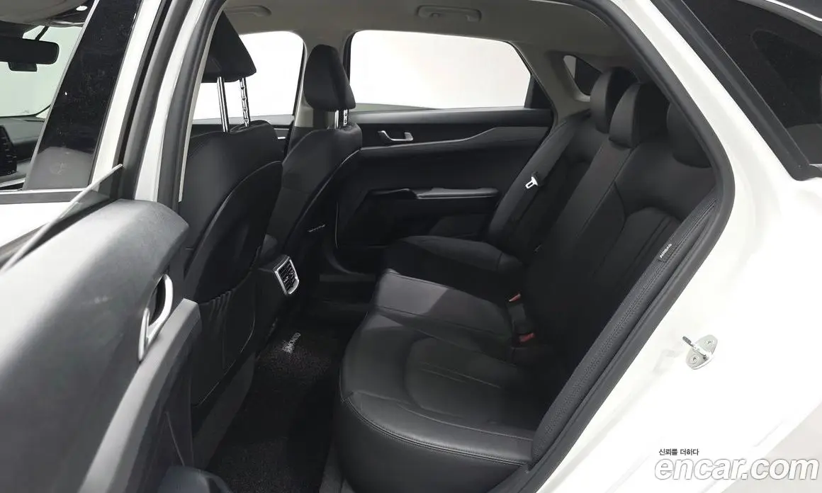 Kia K5 (Optima) 2023 2.0 автомат (гидро), фото 17 Kia K5 (Optima) 2023 2.0 автомат (гидро), фото 17