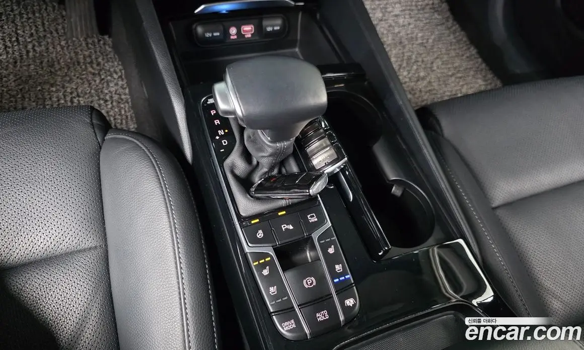 Kia K7 2018 2.4 автомат (гидро), фото 12 Kia K7 2018 2.4 автомат (гидро), фото 12