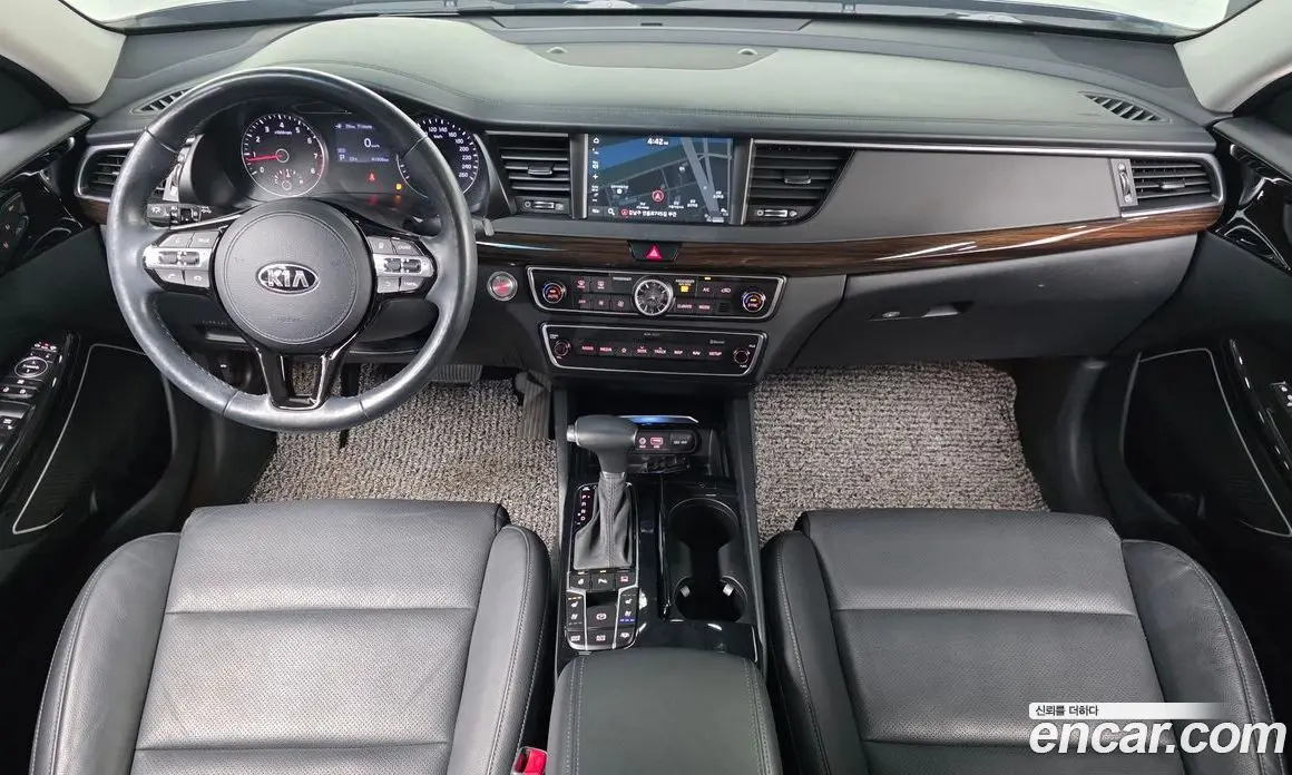 Kia K7 2018 2.4 автомат (гидро), фото 10 Kia K7 2018 2.4 автомат (гидро), фото 10