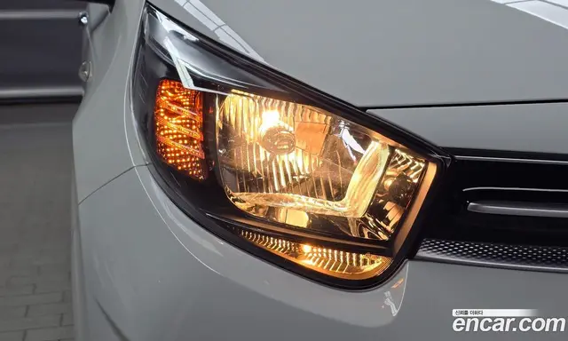 Kia Morning 2023 1.0 автомат (гидро), миниатюра 8 Kia Morning 2023 1.0 автомат (гидро), миниатюра 8