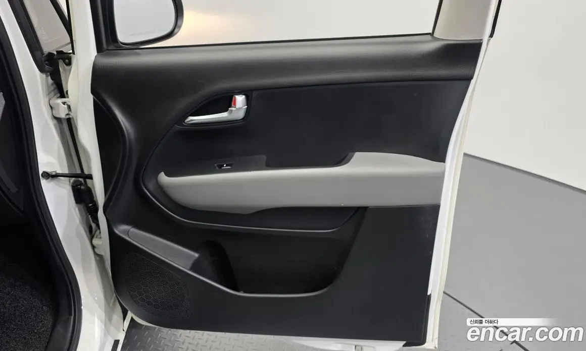 Kia Ray 2020 1.0 автомат (гидро), фото 15 Kia Ray 2020 1.0 автомат (гидро), фото 15
