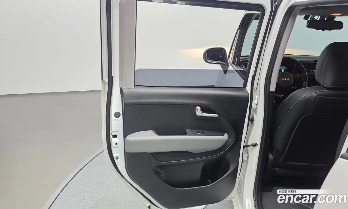 Kia Ray 2023 0.1 автомат (гидро), фото 15 Kia Ray 2023 0.1 автомат (гидро), фото 15