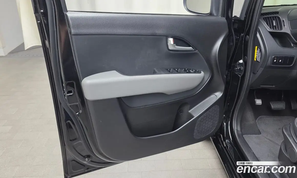 Kia Ray 2023 1.0 автомат (гидро), фото 13 Kia Ray 2023 1.0 автомат (гидро), фото 13