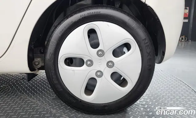 Kia Ray 2024 1.0 автомат (гидро), миниатюра 7