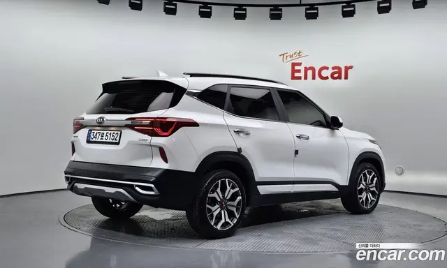 Kia Seltos 2021 1.6 автомат (гидро), миниатюра 2