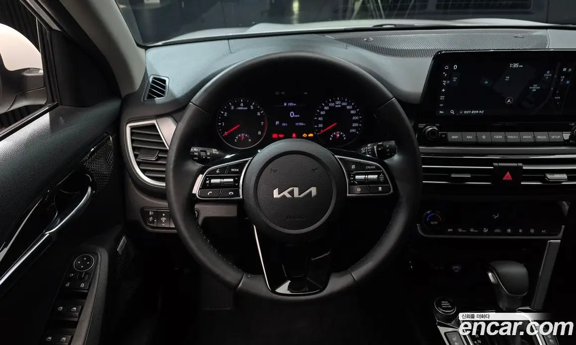 Kia Seltos 2021 1.6 автомат (гидро), фото 19