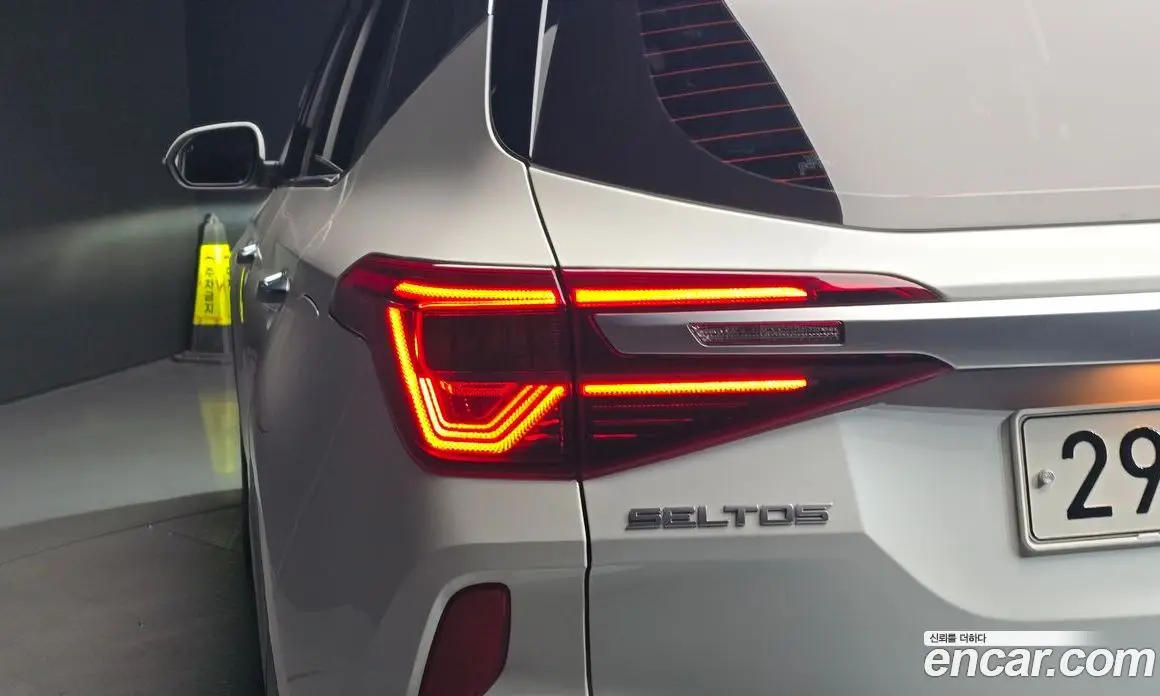 Kia Seltos 2021 1.6 автомат (гидро), фото 9