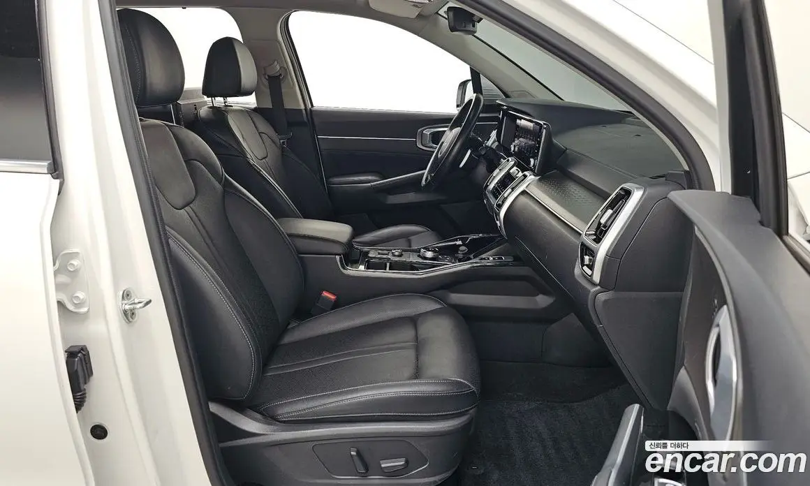 Kia Sorento 2021 2.2 автомат (гидро), фото 17 Kia Sorento 2021 2.2 автомат (гидро), фото 17