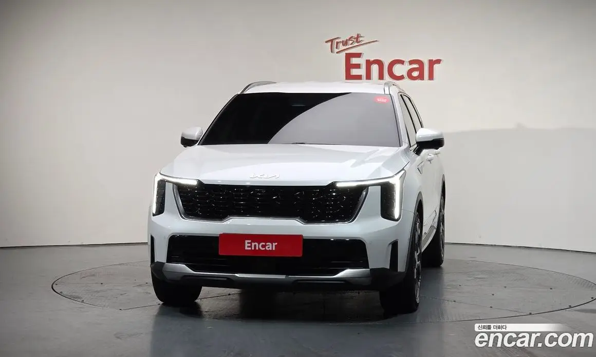 Kia Sorento 2023 2.5 автомат (гидро), фото 3
