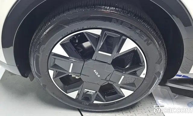 Kia Sportage 2024 2.0 автомат (гидро), миниатюра 4