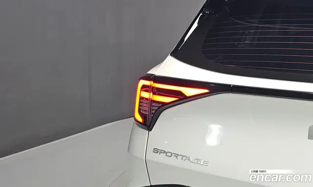 Kia Sportage 2024 2.0 автомат (гидро), миниатюра 8