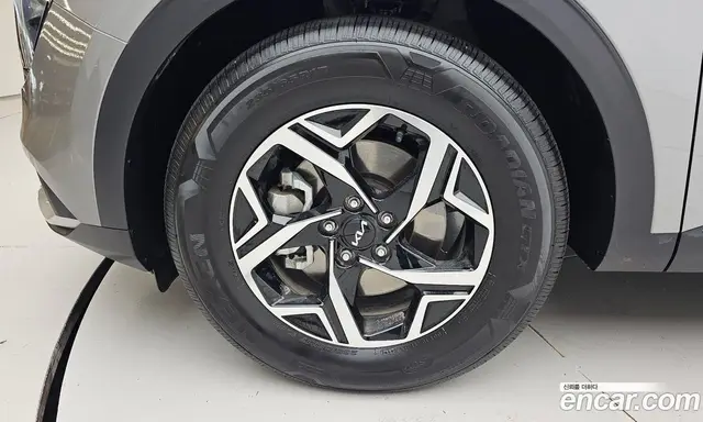 Kia Sportage 2024 2.0 автомат (гидро), миниатюра 5 Kia Sportage 2024 2.0 автомат (гидро), миниатюра 5