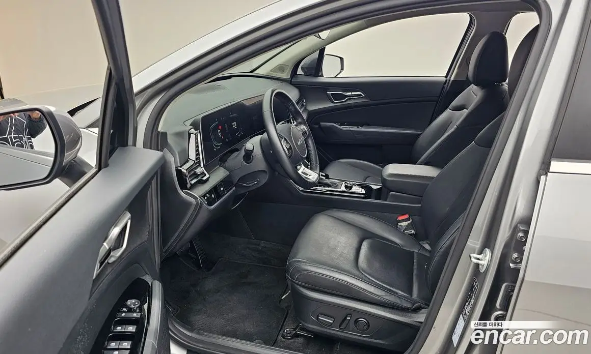 Kia Sportage 2024 2.0 автомат (гидро), фото 10 Kia Sportage 2024 2.0 автомат (гидро), фото 10