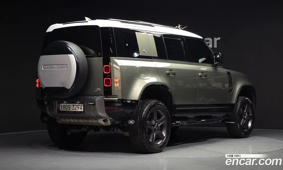Land Rover Defender 2021 2.0 автомат (гидро), фото 2 Land Rover Defender 2021 2.0 автомат (гидро), фото 2