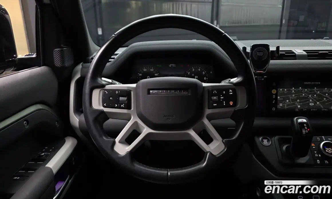 Land Rover Defender 2021 2.0 автомат (гидро), фото 19 Land Rover Defender 2021 2.0 автомат (гидро), фото 19