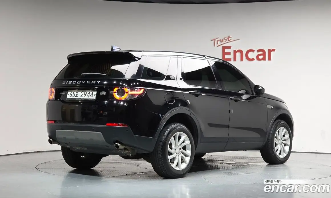 Land Rover Discovery Sport 2019 2.0 автомат (гидро), фото 1 Land Rover Discovery Sport 2019 2.0 автомат (гидро), фото 1