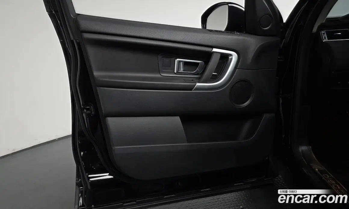 Land Rover Discovery Sport 2019 2.0 автомат (гидро), фото 13 Land Rover Discovery Sport 2019 2.0 автомат (гидро), фото 13