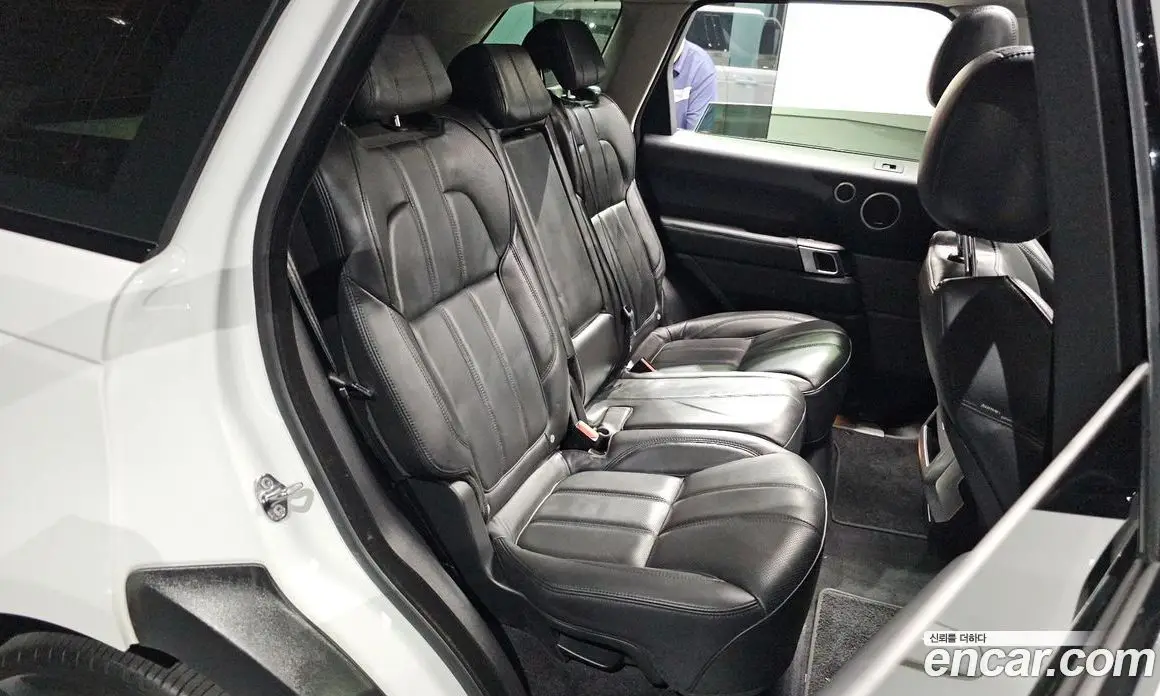 Land Rover Range Rover Sport 2016 3.0 автомат (гидро), фото 16