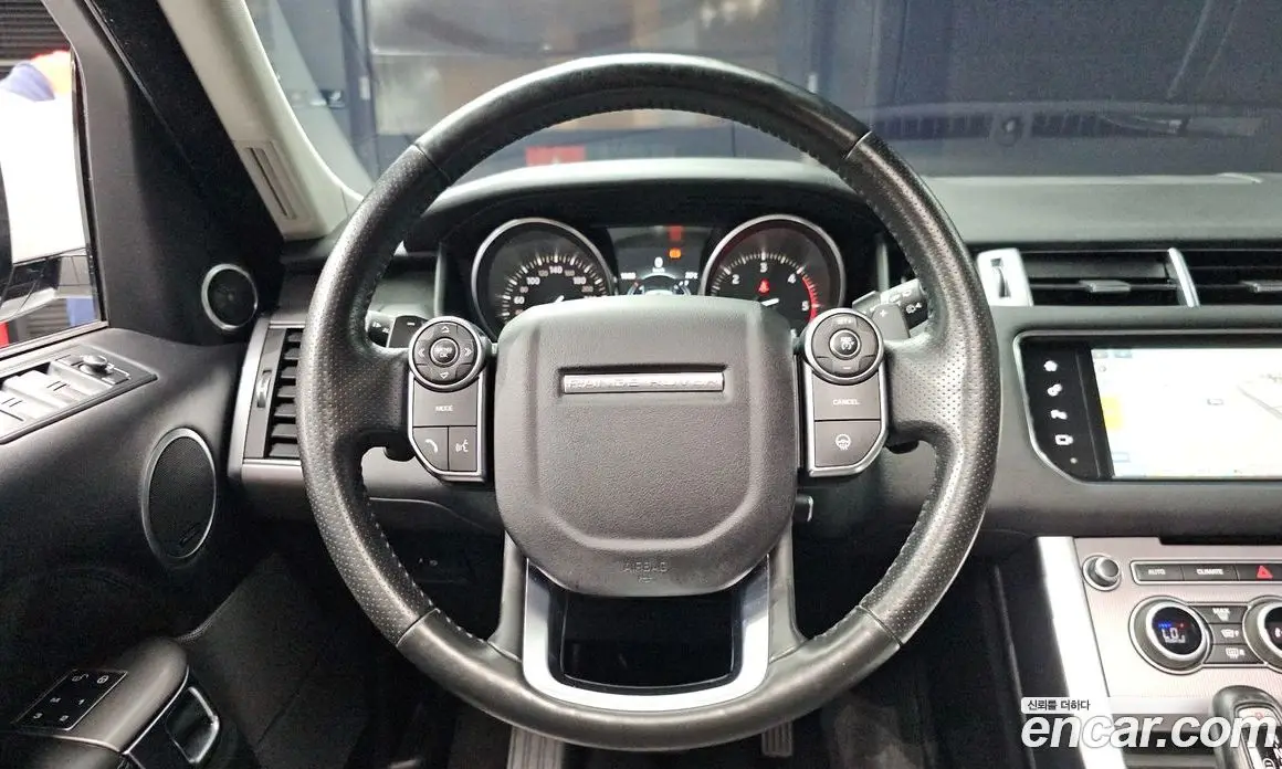 Land Rover Range Rover Sport 2016 3.0 автомат (гидро), фото 18