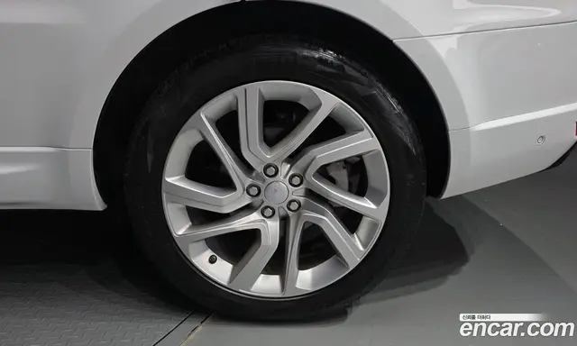 Land Rover Range Rover Sport 2018 3.0 автомат (гидро), миниатюра 6