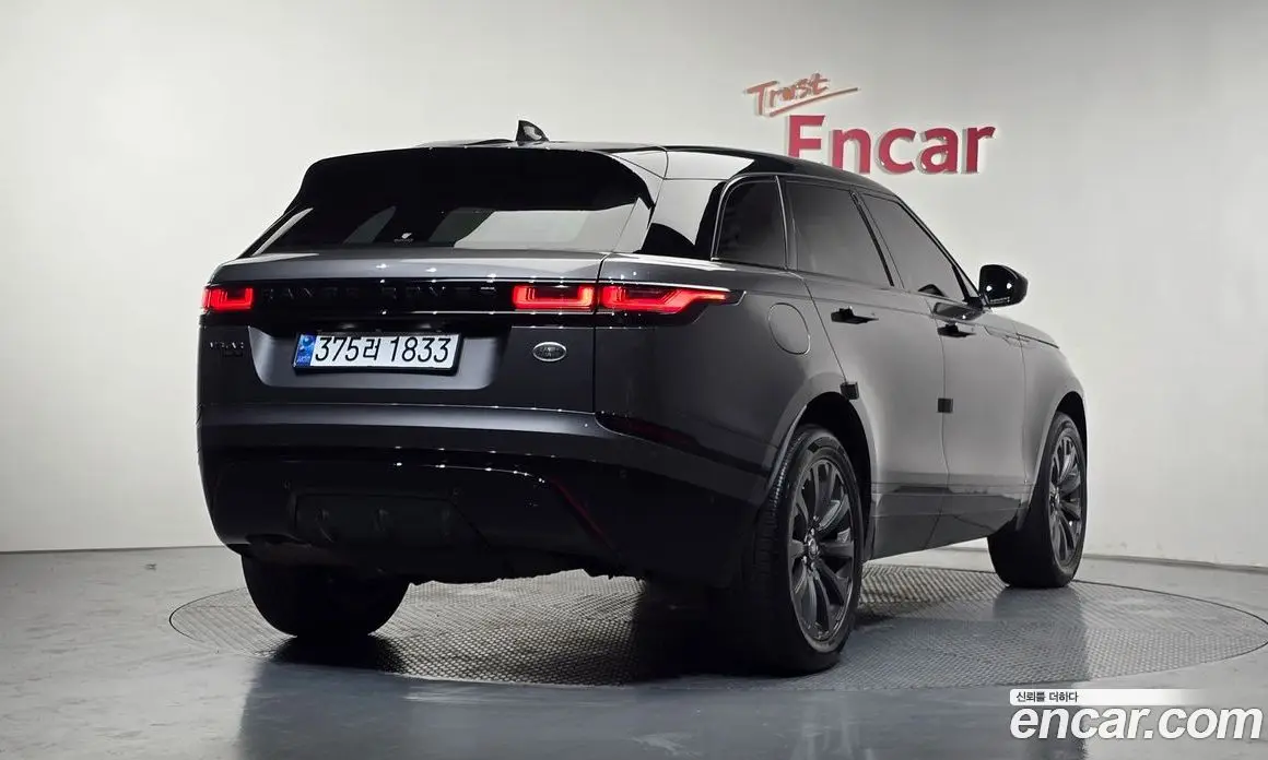 Land Rover Range Rover Velar 2018 2.0 автомат (гидро), фото 2 Land Rover Range Rover Velar 2018 2.0 автомат (гидро), фото 2