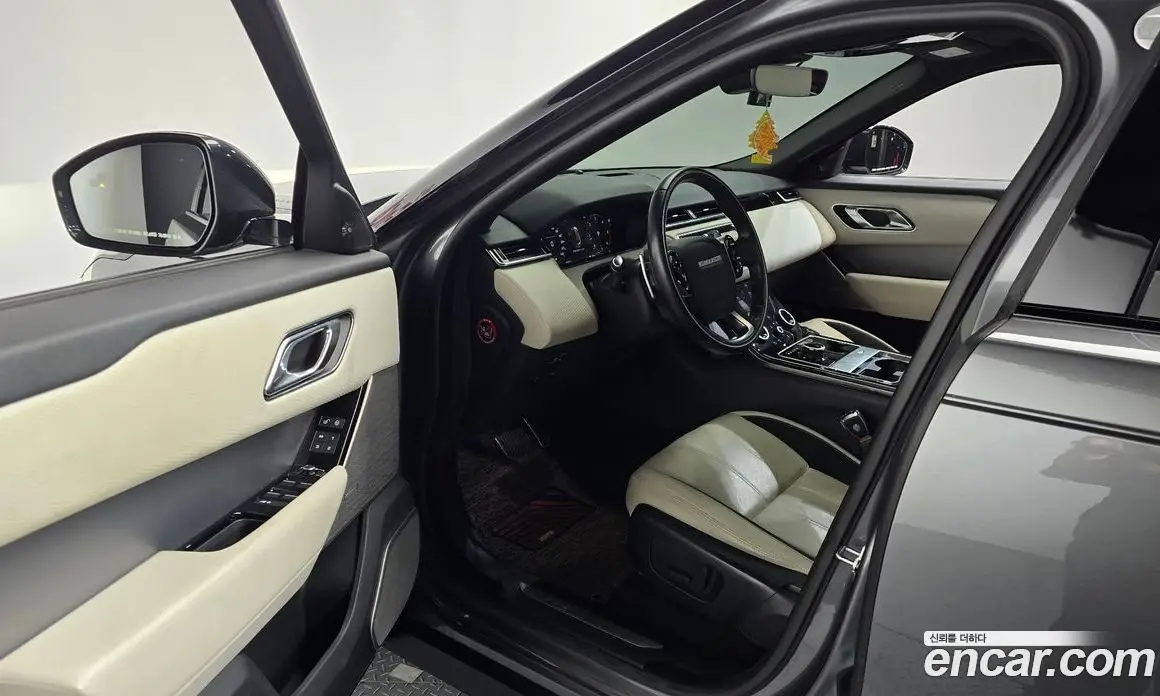 Land Rover Range Rover Velar 2018 2.0 автомат (гидро), фото 13 Land Rover Range Rover Velar 2018 2.0 автомат (гидро), фото 13