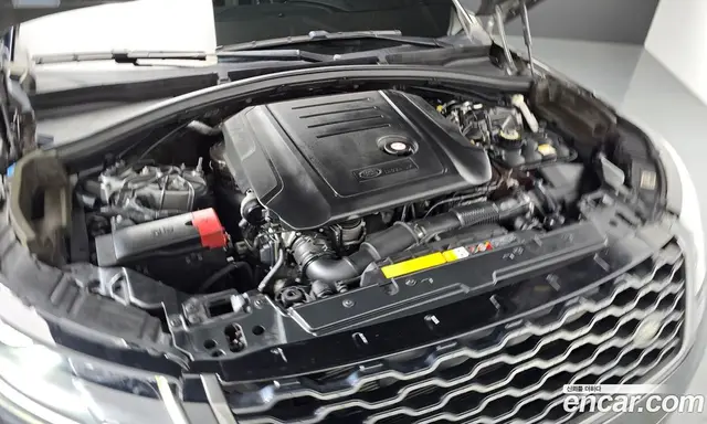 Land Rover Range Rover Velar 2018 2.0 автомат (гидро), миниатюра 6 Land Rover Range Rover Velar 2018 2.0 автомат (гидро), миниатюра 6