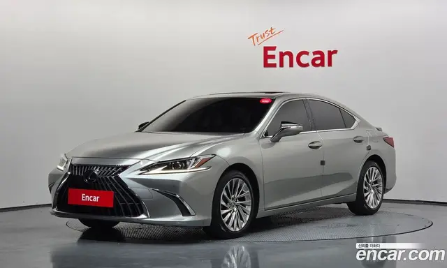 Lexus ES 2022 2.5 автомат (гидро), миниатюра 1 Lexus ES 2022 2.5 автомат (гидро), миниатюра 1