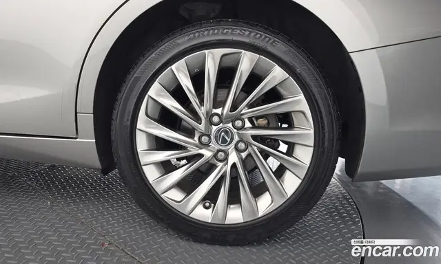Lexus ES 2022 2.5 автомат (гидро), миниатюра 7 Lexus ES 2022 2.5 автомат (гидро), миниатюра 7