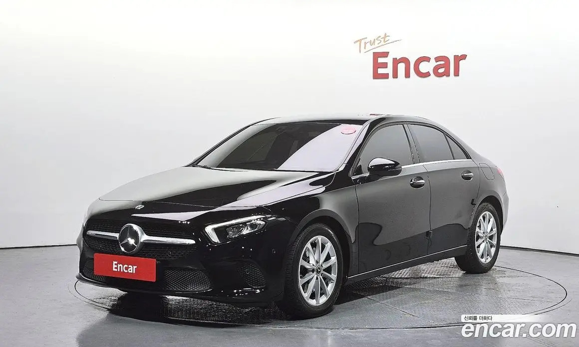 Mercedes-Benz A-Class 2020 2.0 автомат (гидро), фото 1 Mercedes-Benz A-Class 2020 2.0 автомат (гидро), фото 1