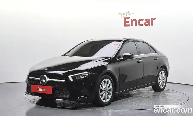 Mercedes-Benz A-Class, 2020, 28 957 км